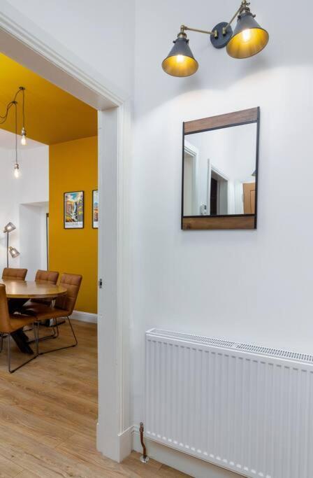 The Stylish 3-Bedroom Maisonette Retreat Stirling Ngoại thất bức ảnh